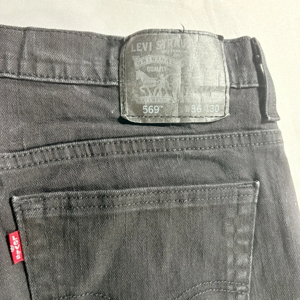 Levis levi 569